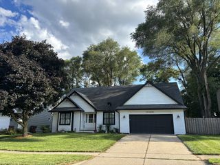 8200 Goodman Drive, Urbandale, IA 50322