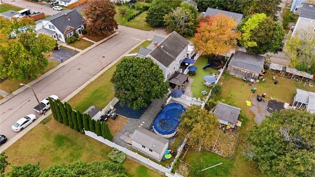 21 Milton Street, Blackstone, MA 01504