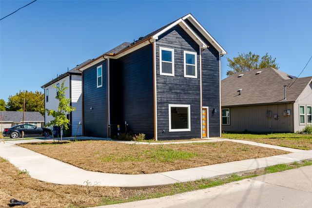 300 Henry Street, Waxahachie, TX 75165