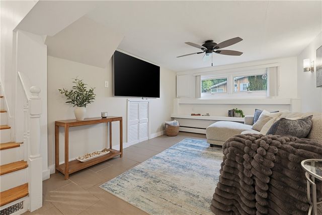 34 Bellevue Drive, Cranston, RI 02920