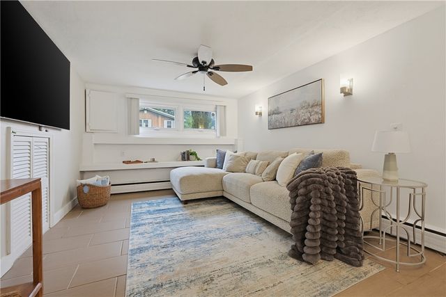 34 Bellevue Drive, Cranston, RI 02920