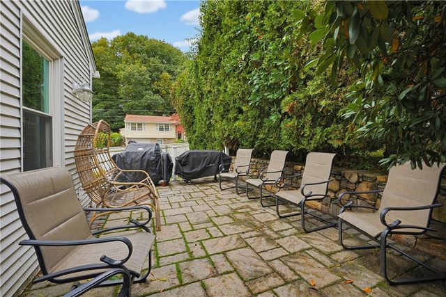 34 Bellevue Drive, Cranston, RI 02920