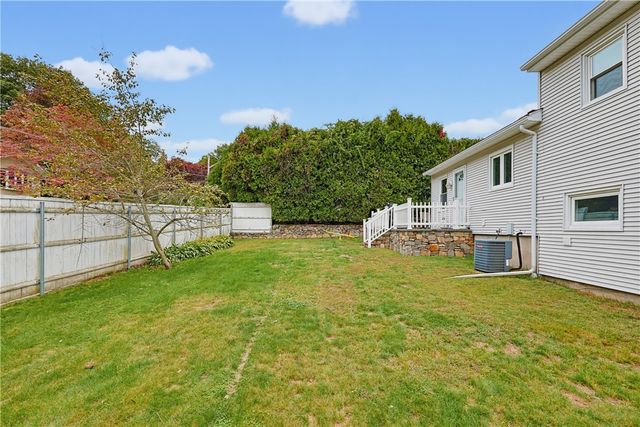 34 Bellevue Drive, Cranston, RI 02920