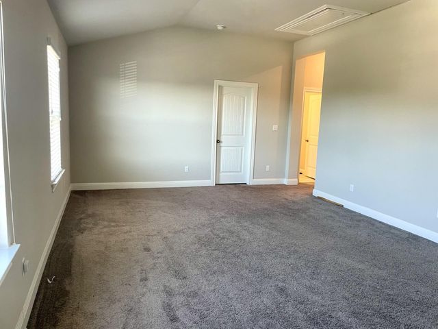 217 Birkshire DR, Georgetown, TX 78626