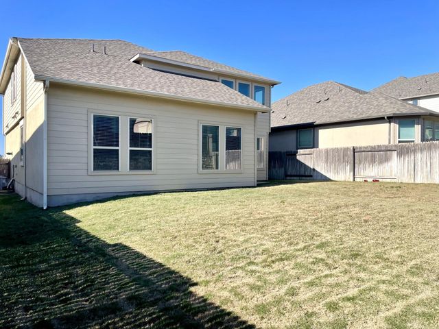 217 Birkshire DR, Georgetown, TX 78626