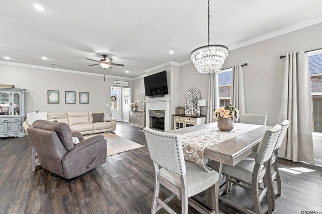 13361 Belle Prairie Dr, Geismar, LA 70734