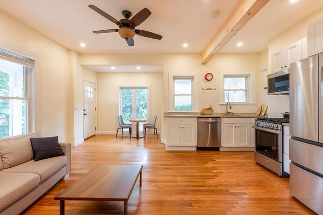 12 Rindge Avenue 2, Cambridge, MA 02140