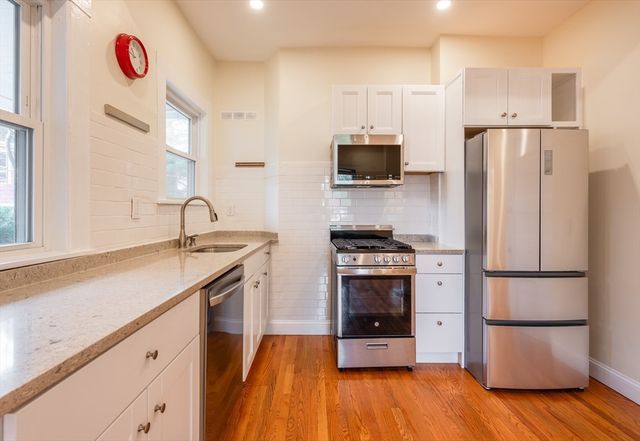 12 Rindge Avenue 2, Cambridge, MA 02140