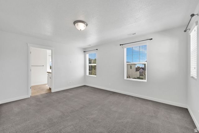 2056 W PHILLIPS ST, Kaysville, UT 84037