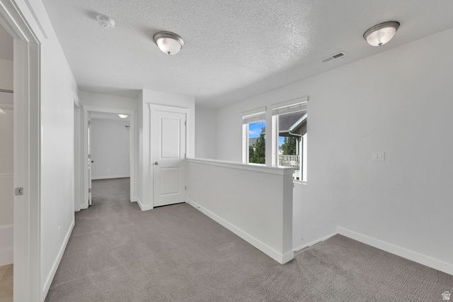 2056 W PHILLIPS ST, Kaysville, UT 84037