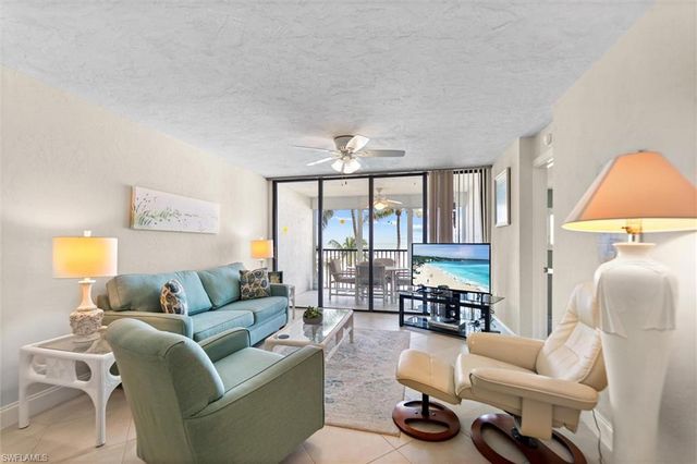 6400 Estero BLVD 301, Fort Myers Beach, FL 33931