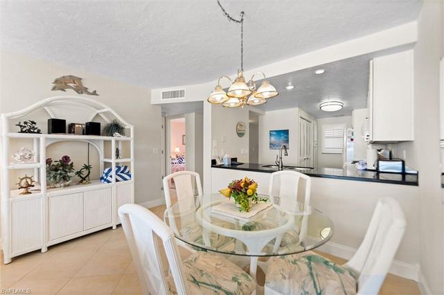 6400 Estero BLVD 301, Fort Myers Beach, FL 33931