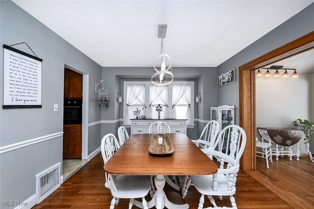 1810 Carter Avenue, Akron, OH 44301