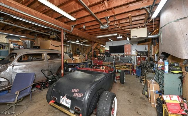 1810 Carter Avenue, Akron, OH 44301