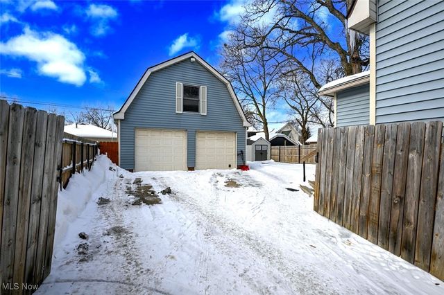 1810 Carter Avenue, Akron, OH 44301