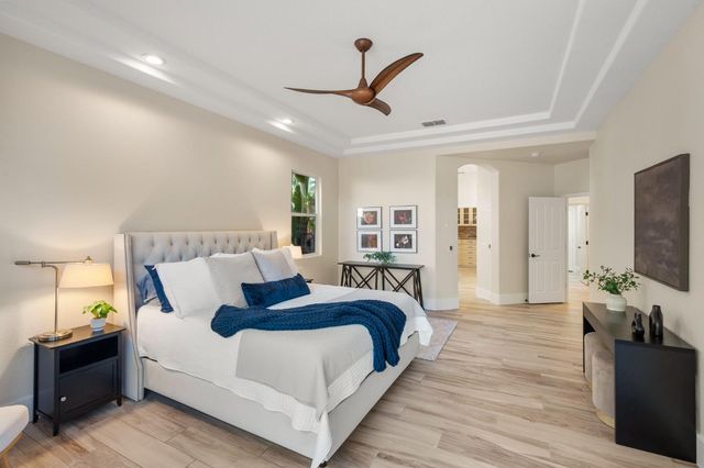 201 Heredia Ct, Roseville, CA 95747