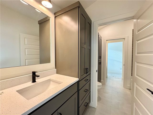 3176 N Sumac Drive, Fayetteville, AR 72703