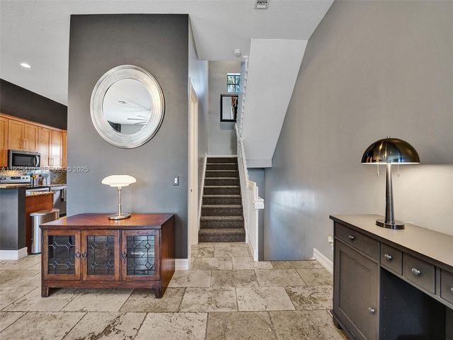 2356 Wilton Dr B, Wilton Manors, FL 33305