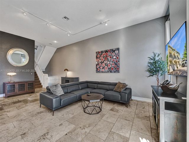 2356 Wilton Dr B, Wilton Manors, FL 33305