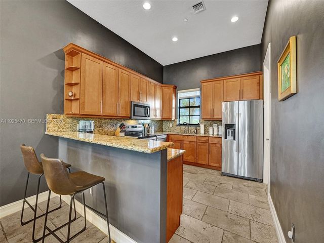 2356 Wilton Dr B, Wilton Manors, FL 33305