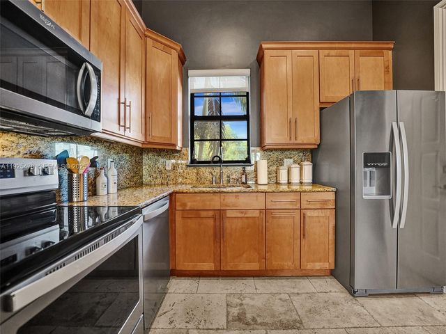 2356 Wilton Dr B, Wilton Manors, FL 33305