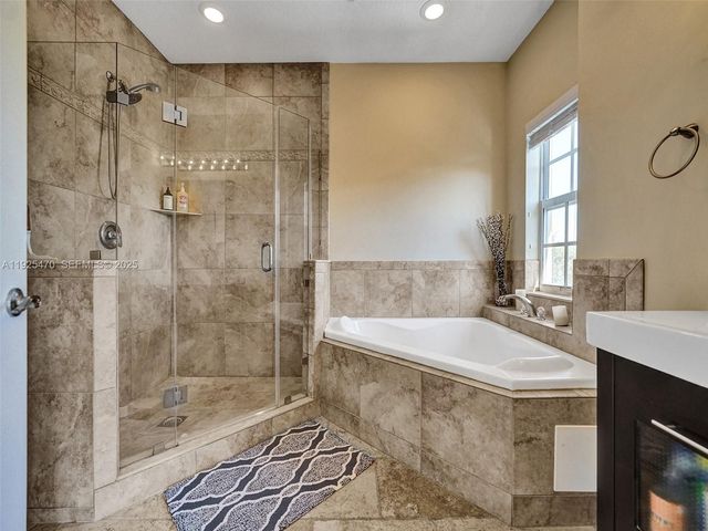 2356 Wilton Dr B, Wilton Manors, FL 33305