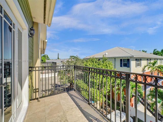 2356 Wilton Dr B, Wilton Manors, FL 33305