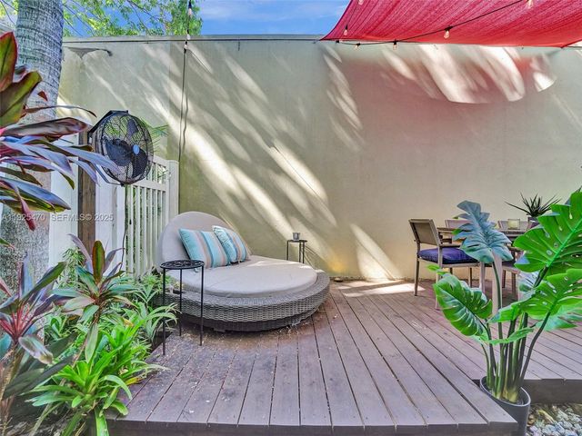 2356 Wilton Dr B, Wilton Manors, FL 33305