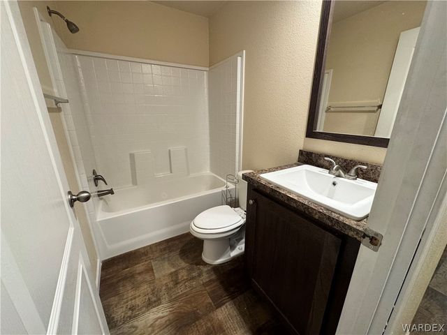 2390 E Devlin Avenue, Kingman, AZ 86409