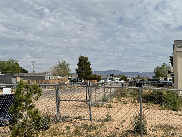 2390 E Devlin Avenue, Kingman, AZ 86409