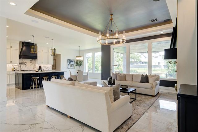 1117 Falls Bridge Court, Edmond, OK 73034