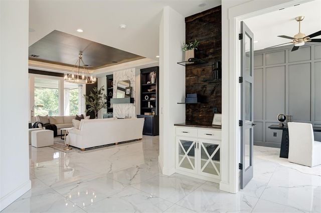 1117 Falls Bridge Court, Edmond, OK 73034