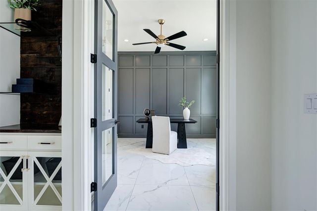 1117 Falls Bridge Court, Edmond, OK 73034