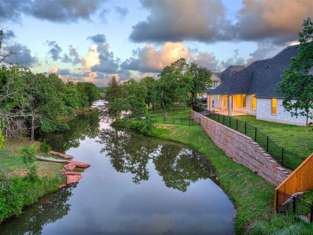 1117 Falls Bridge Court, Edmond, OK 73034