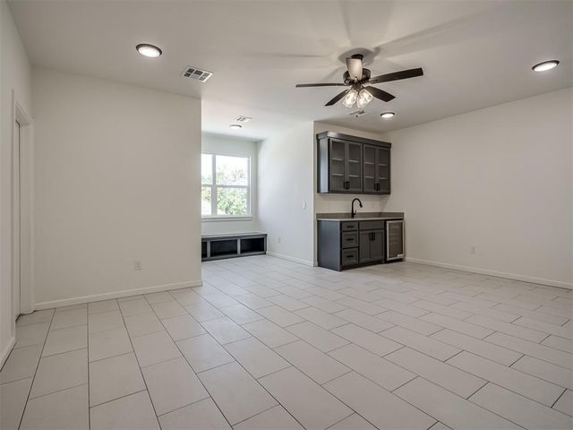 1117 Falls Bridge Court, Edmond, OK 73034