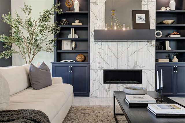 1117 Falls Bridge Court, Edmond, OK 73034