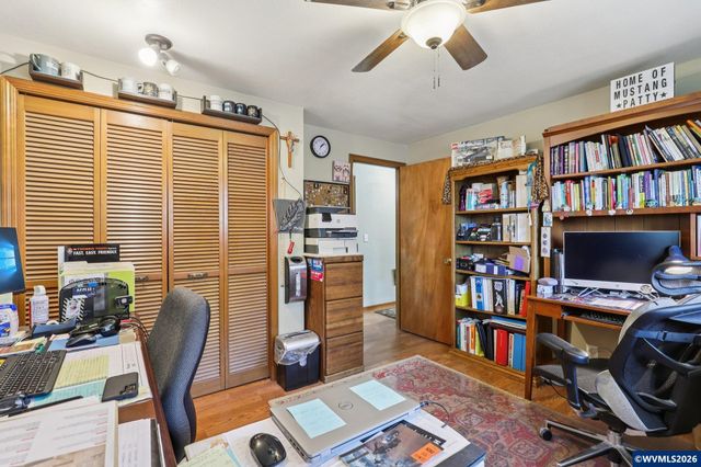 4040 Penticton Cir NE, Salem, OR 97305