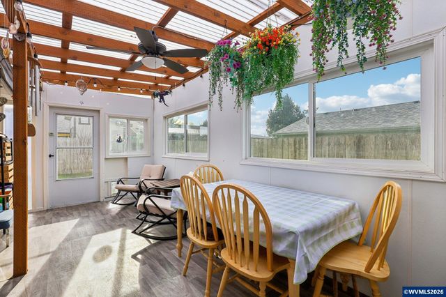 4040 Penticton Cir NE, Salem, OR 97305