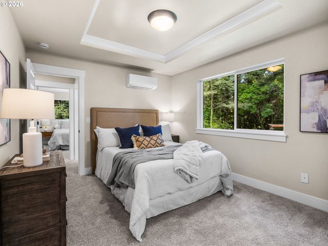 7250 Sw 1st Ave, Portland, OR 97219