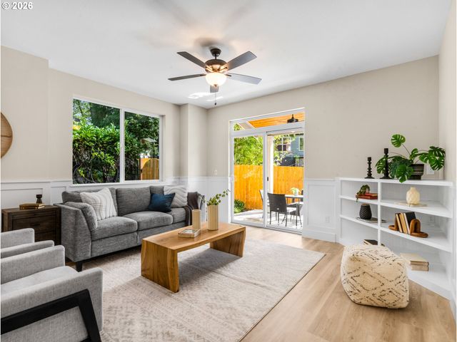 7250 Sw 1st Ave, Portland, OR 97219