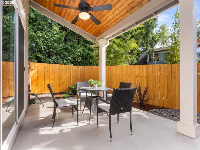 7250 Sw 1st Ave, Portland, OR 97219
