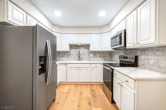 237 Cannella Way 237, Riverdale Boro, NJ 07457
