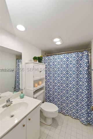 1925 Brickell Ave 1501D, Miami, FL 33129