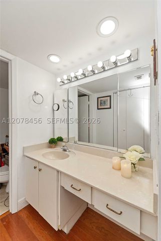 1925 Brickell Ave 1501D, Miami, FL 33129