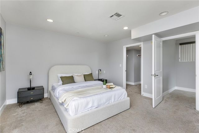 11851 Laurelwood Drive 102, Studio City, CA 91604