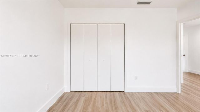 526 NW 6th Street AB, Hallandale Beach, FL 33009