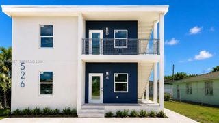 526 NW 6th Street AB, Hallandale Beach, FL 33009