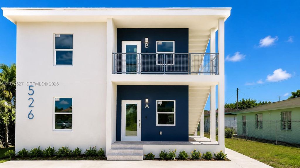 526 NW 6th Street AB, Hallandale Beach, FL 33009