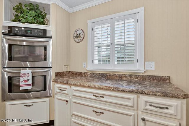 5828 WENDING Drive, Jacksonville, FL 32244