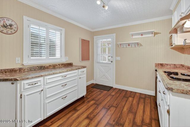 5828 WENDING Drive, Jacksonville, FL 32244